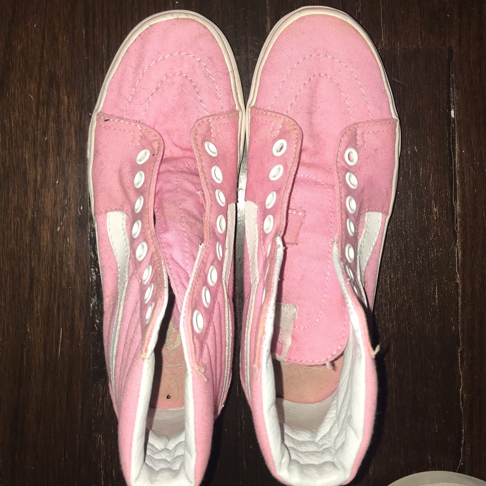 Vans - Picture 2 of 2